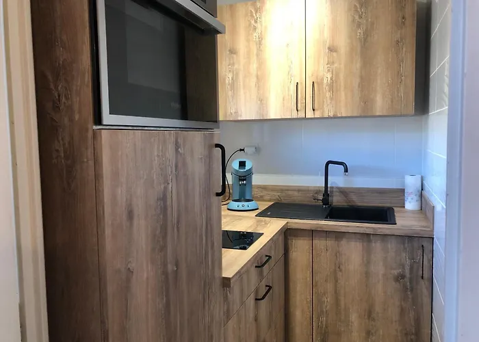 Appartement 25 M2 Le Jasmin Centre-ville, Parking Et Balcon