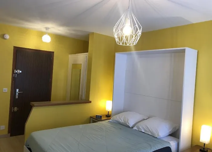 Appartement 25 M2 Le Jasmin Centre-ville, Parking Et Balcon *