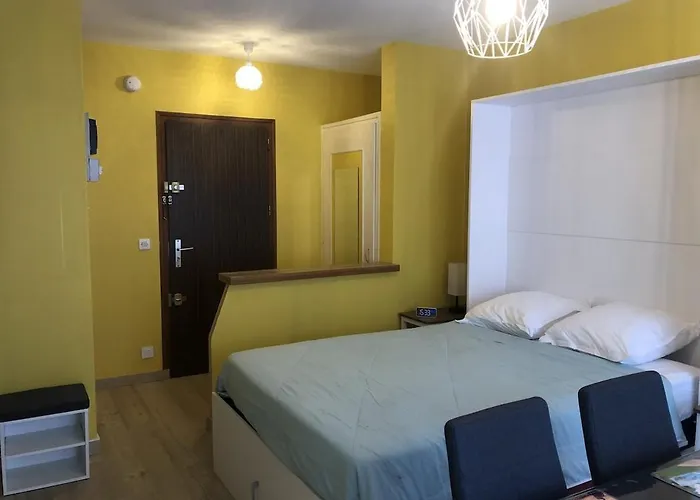 25 M2 Le Jasmin Centre-ville, Parking Et Balcon *