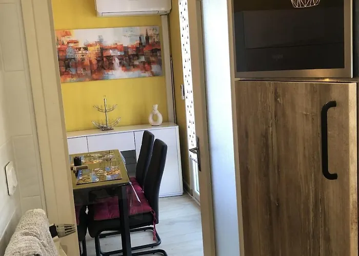 Appartement 25 M2 Le Jasmin Centre-ville, Parking Et Balcon